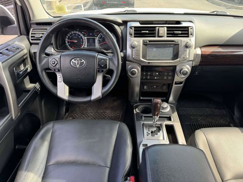 Used 2018 Toyota 4Runner Limited AWD/4WD image 11