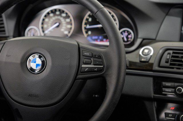 Used 2013 BMW 535i Sedan RWD image 17