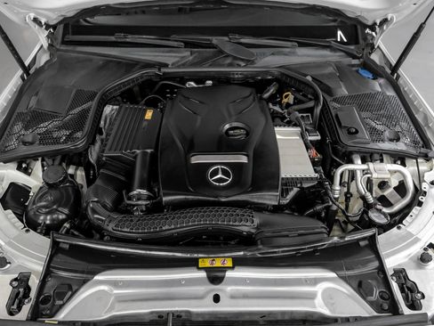 Used 2018 Mercedes-Benz C 300 Sedan image 49
