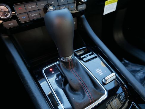 New 2026 Jeep Compass Trailhawk image 19