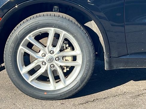 Used 2023 Dodge Durango GT image 9