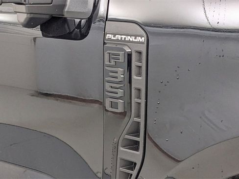 New 2025 Ford F350 Platinum w/ FX4 Off-Road Package image 40