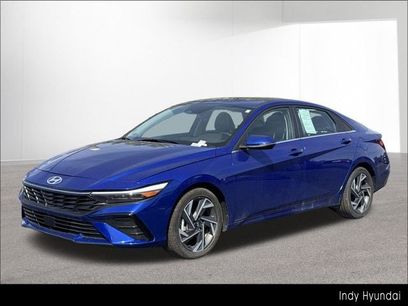 Used 2025 Hyundai Elantra Limited