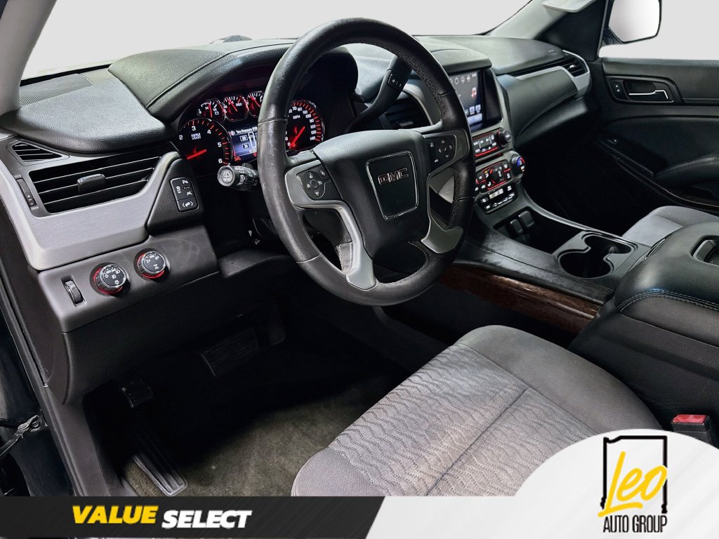 Used 2016 GMC Yukon SLE w/ Convenience Package AWD/4WD image 11