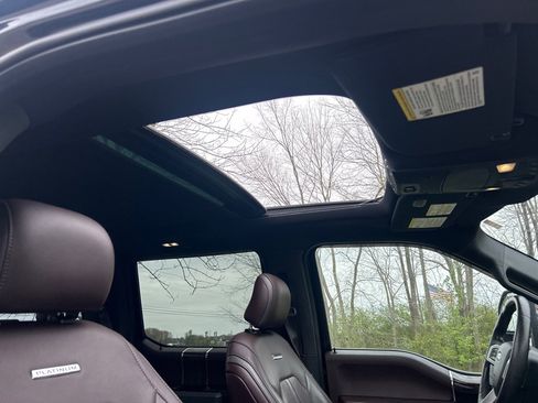 Used 2015 Ford F150 Platinum w/ Technology Package image 22