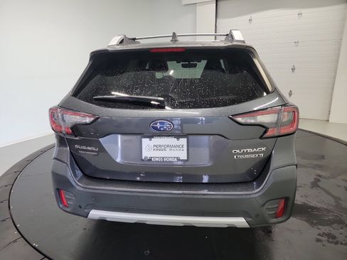 Used 2022 Subaru Outback Touring XT AWD/4WD image 8