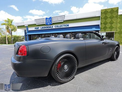 Used 2021 Rolls-Royce Dawn image 47