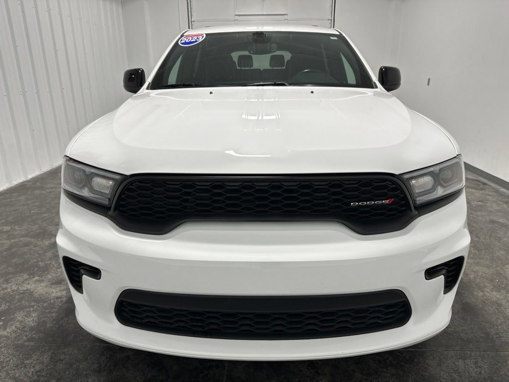 Used 2023 Dodge Durango GT w/ Blacktop Package AWD/4WD image 2