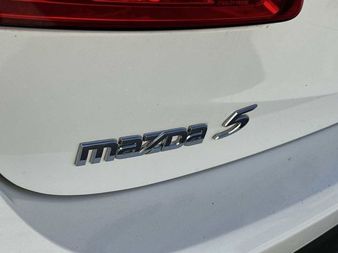 Used 2012 MAZDA MAZDA5 Grand Touring image 11