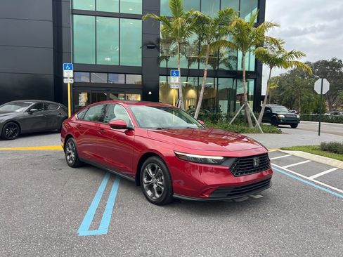 Used 2024 Honda Accord EX image 5