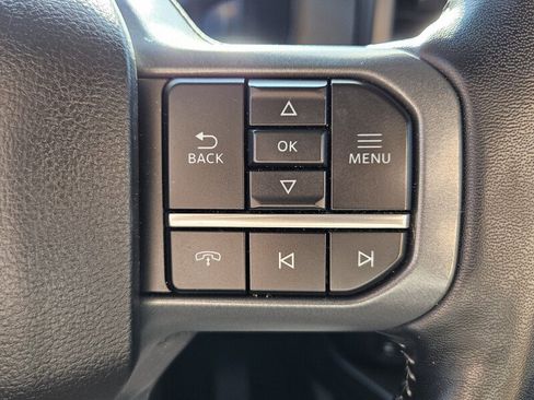 Used 2024 Ford F250 Lariat w/ Chrome Package image 25