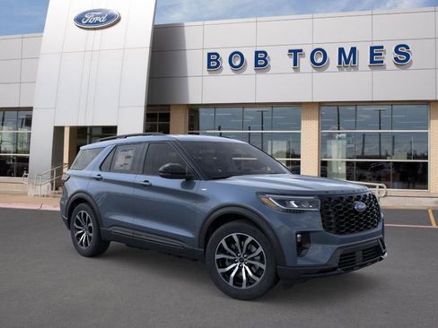 New 2025 Ford Explorer ST-Line w/ Premium Package image 9