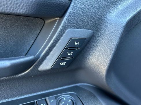 Certified 2025 Toyota 4Runner TRD Off-Road Premium image 18