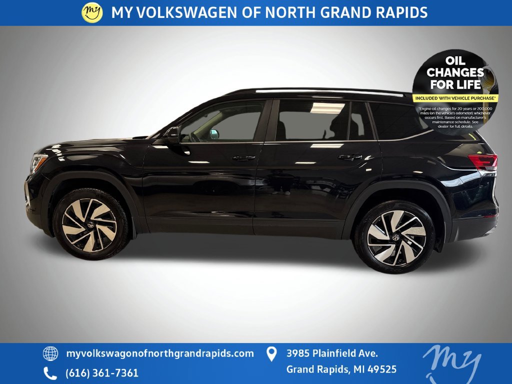 Used 2024 Volkswagen Atlas SE AWD/4WD image 5