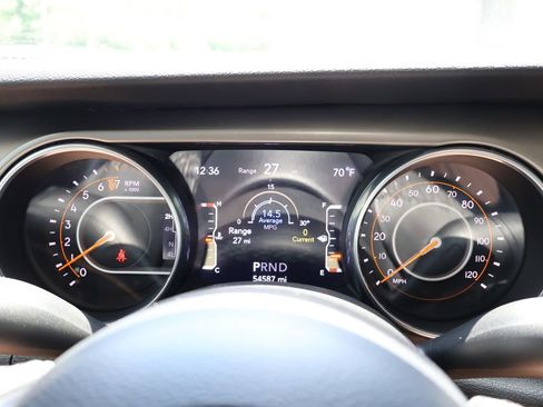 Used 2018 Jeep Wrangler Sport AWD/4WD image 18