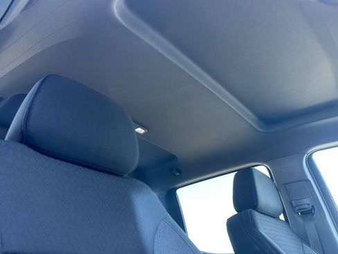 Certified 2025 Chevrolet Silverado 1500 Custom w/ LPO, Dark Essentials Package image 20