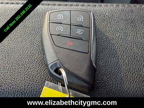 Used 2024 GMC Yukon XL SLE w/ Gmc Pro Safety Plus Package image 31