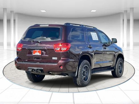 Used 2016 Toyota Sequoia Limited image 4