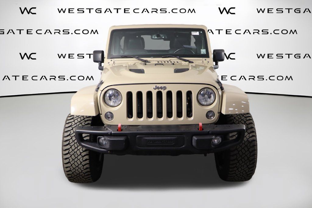 Used 2016 Jeep Wrangler Unlimited Rubicon AWD/4WD image 2