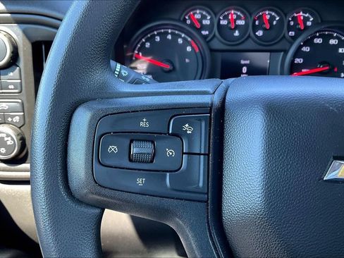 Used 2025 Chevrolet Silverado 1500 W/T w/ WT Value Package AWD/4WD image 9