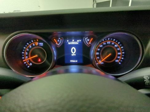 Used 2019 Jeep Wrangler Unlimited Sport AWD/4WD image 18