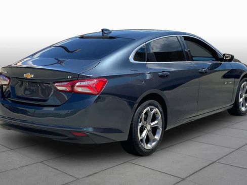 Used 2021 Chevrolet Malibu LT FWD image 13