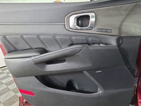 Used 2024 Kia Sorento SX Prestige image 36