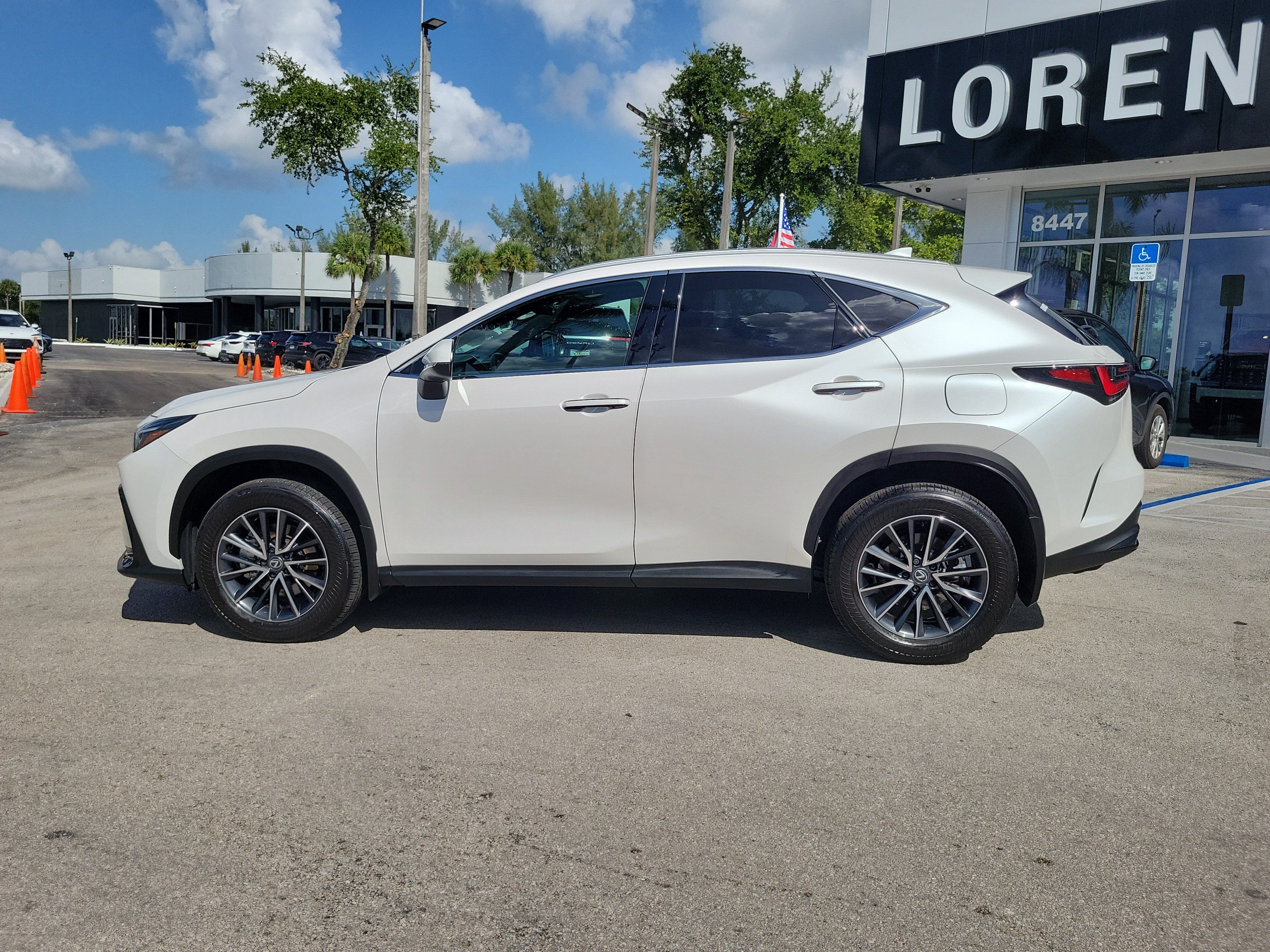 Used 2025 Lexus NX 250 FWD w/ Accessory Package (K3) image 8