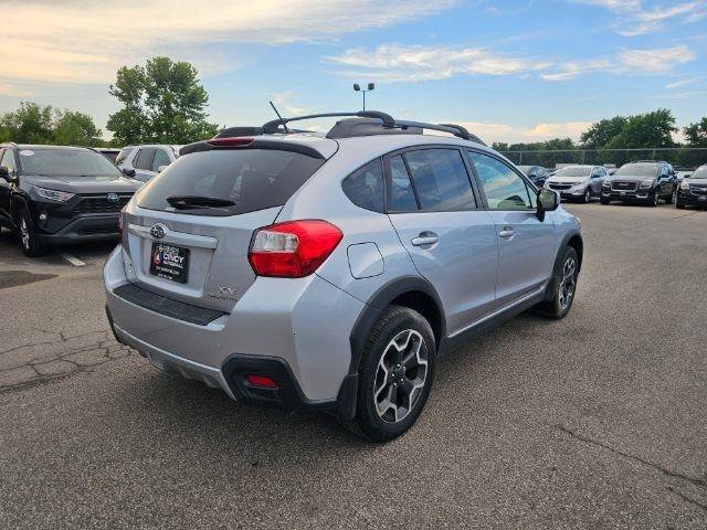 Used 2014 Subaru Crosstrek 2.0i Premium w/ Moonroof Package AWD/4WD image 4