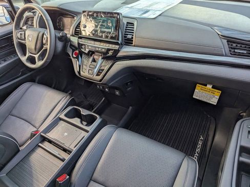 New 2026 Honda Odyssey Elite image 7
