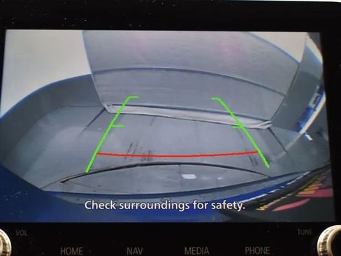 Used 2024 Mitsubishi Eclipse Cross SE image 32