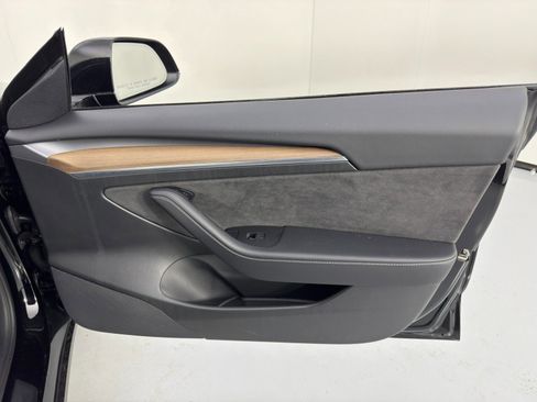 Used 2022 Tesla Model 3 Performance image 44