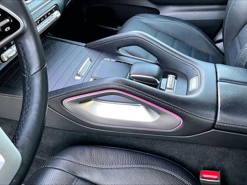 Used 2020 Mercedes-Benz GLS 580 4MATIC image 18