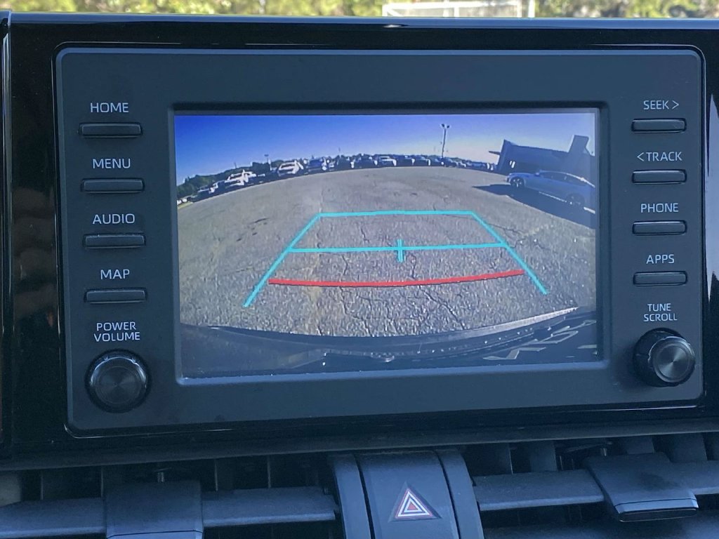 Used 2019 Toyota RAV4 XLE FWD image 27