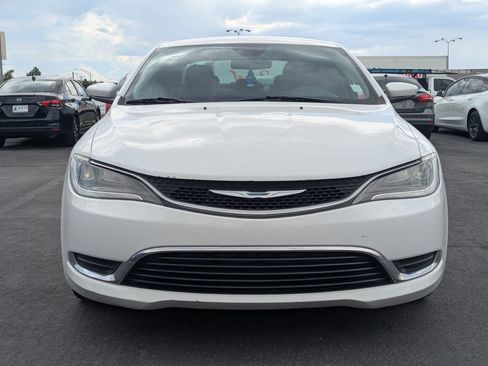 Used 2015 Chrysler 200 Limited w/ Convenience Group FWD image 10