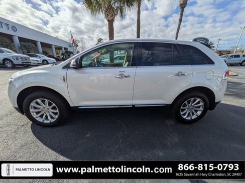 Used 2014 Lincoln MKX FWD w/ Equipment Group 101A image 7