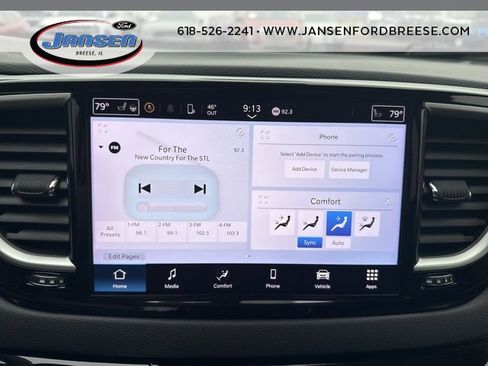 Used 2024 Chrysler Pacifica Touring-L image 20