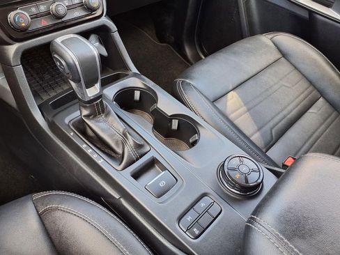 Used 2025 Ford Ranger Lariat w/ Advanced Towing Package AWD/4WD image 29