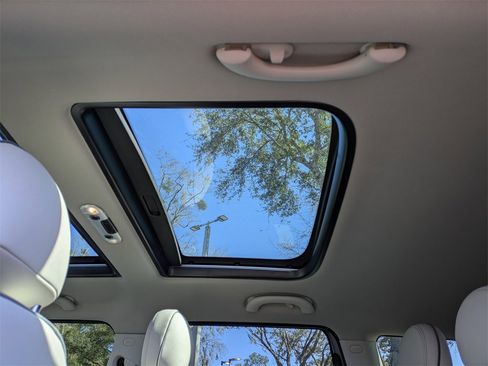 Used 2024 MINI Cooper Clubman S image 23