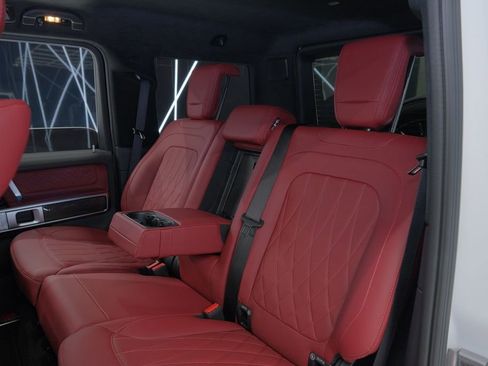 Used 2026 Mercedes-Benz G 63 AMG 4MATIC image 25