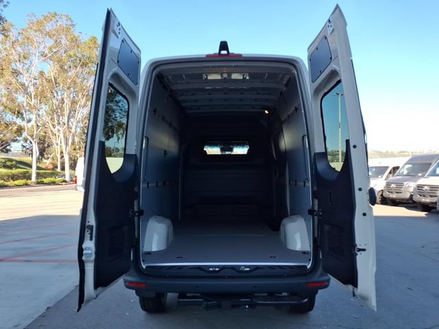 New 2026 Mercedes-Benz Sprinter 2500 image 21