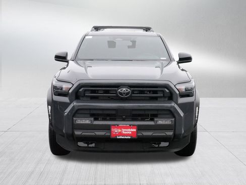 Certified 2025 Toyota 4Runner SR5 image 2