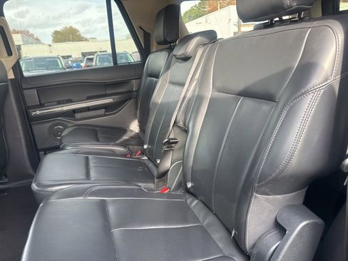 Certified 2024 Ford Expedition Max XLT image 28