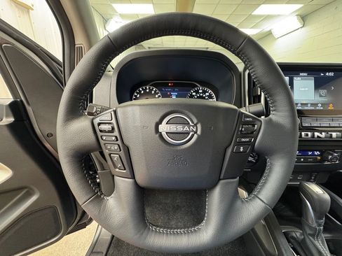 New 2026 Nissan Frontier SV w/ SV Convenience Package AWD/4WD image 32