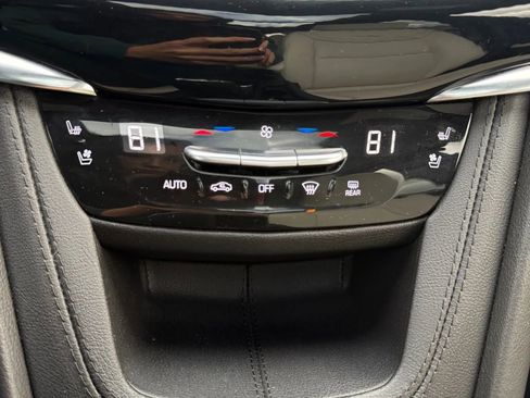 Used 2023 Cadillac XT6 Sport image 26