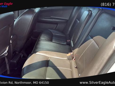 Used 2012 Chevrolet Impala LTZ FWD image 10