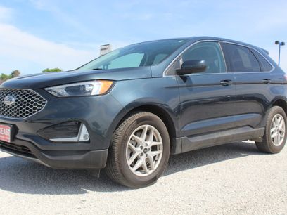 Used 2023 Ford Edge SEL w/ Convenience Package