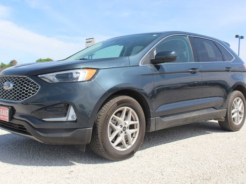 Used 2023 Ford Edge SEL w/ Convenience Package AWD/4WD image 1