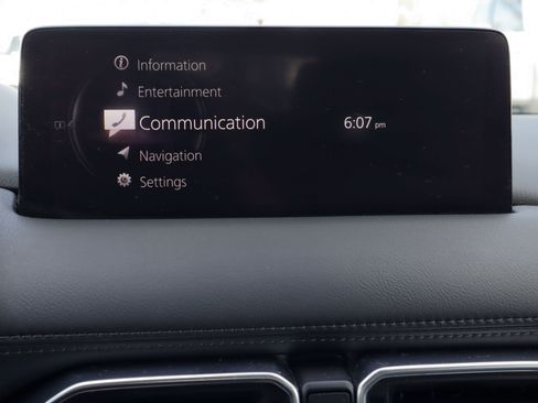 Certified 2021 MAZDA CX-5 Touring w/ Touring Preferred SV Package image 12