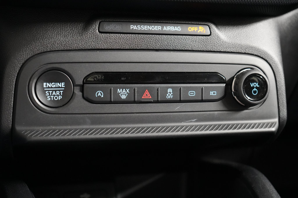 Certified 2025 Ford Bronco Sport Outer Banks AWD/4WD image 19